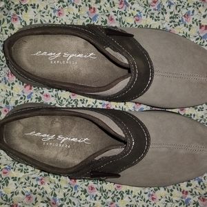 Easy Spirit Explore 24 Mule adjustable strap clogs. Size 7.5